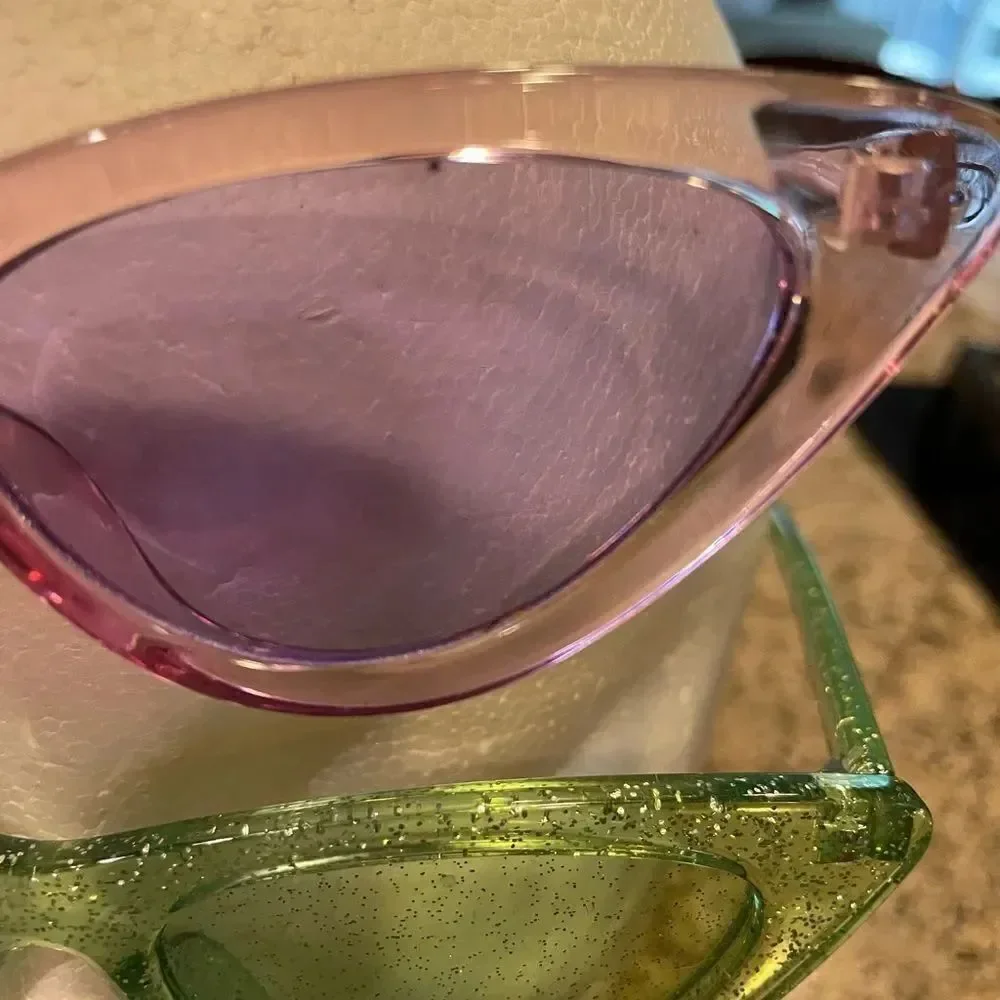 Women’s Cat Eye Sunglasses Black Pink Green Sparkle